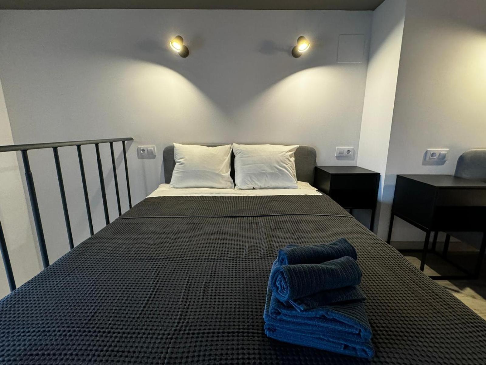 Melia Y Fuster 23C Aparthotel Valencia Buitenkant foto