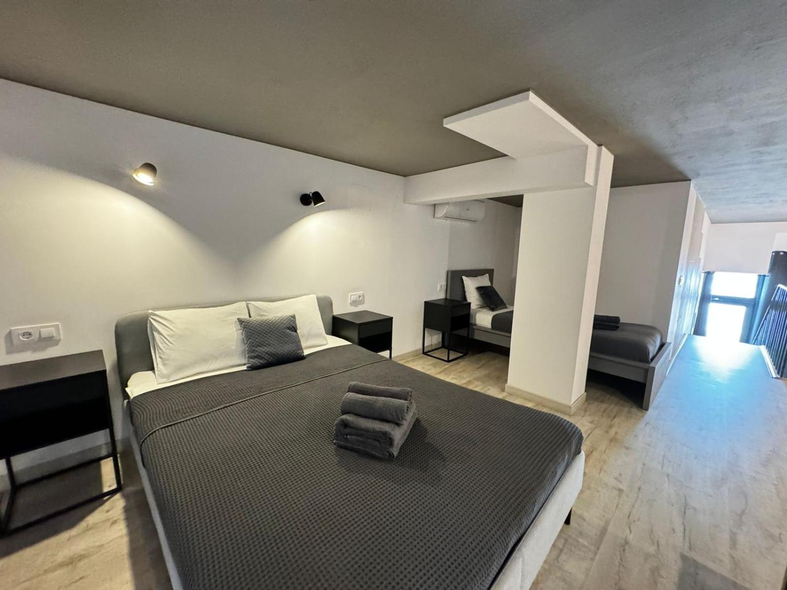 Melia Y Fuster 23C Aparthotel Valencia Buitenkant foto
